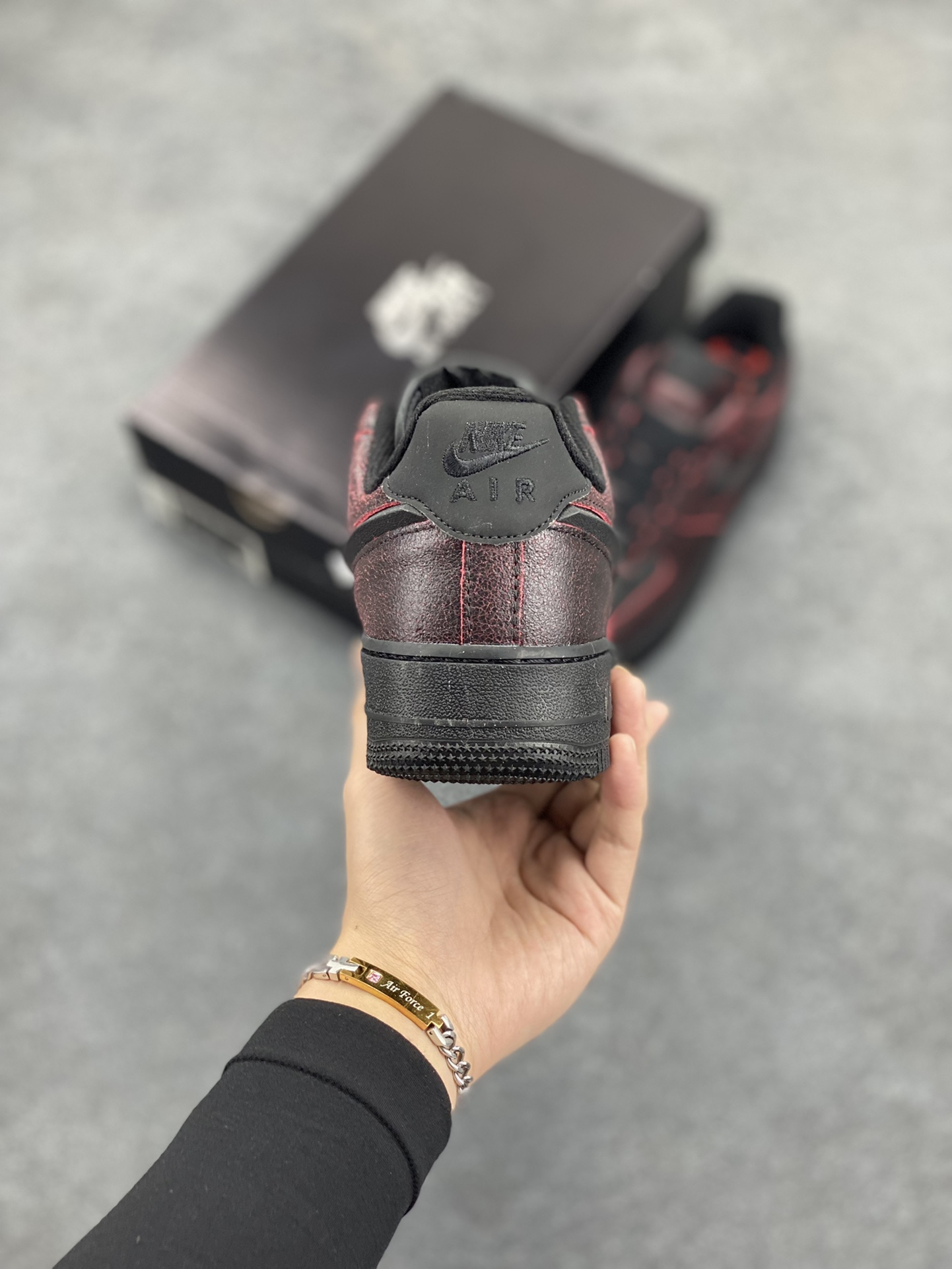 图片[4]-Nike Air Force 1 Low 万圣节 原楦头原纸板 打造纯正空军版型 专注外贸渠道 全掌内置蜂窝气垫 原盒配件 原厂中底钢印、拉帮完美 货号：HV2016-001 尺码：36 36.5 37.5 38 38.5 39 40 40.5 41 42 42.5 43 44 44.5 45-选品中心