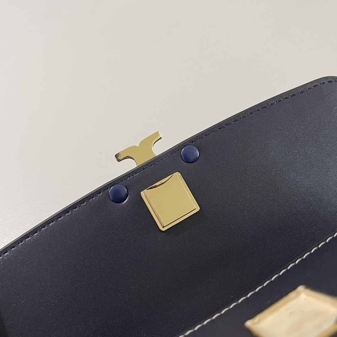The Eleanor Shoulder Bag features a structured horizontal silhouette - Comprehensive 9