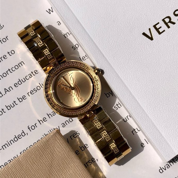 Часы Versace