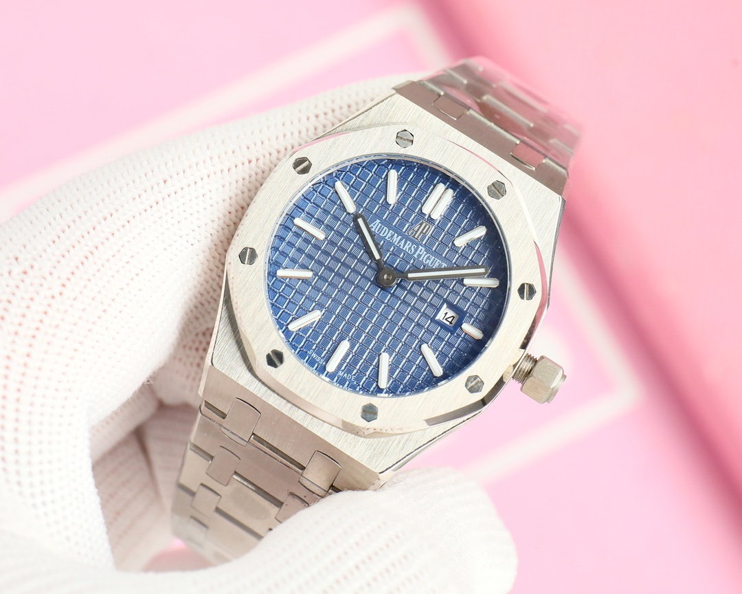 Luxurious Elby Watch for Modern Women: Elegant Design with Strong Visual Impact - 图片 4