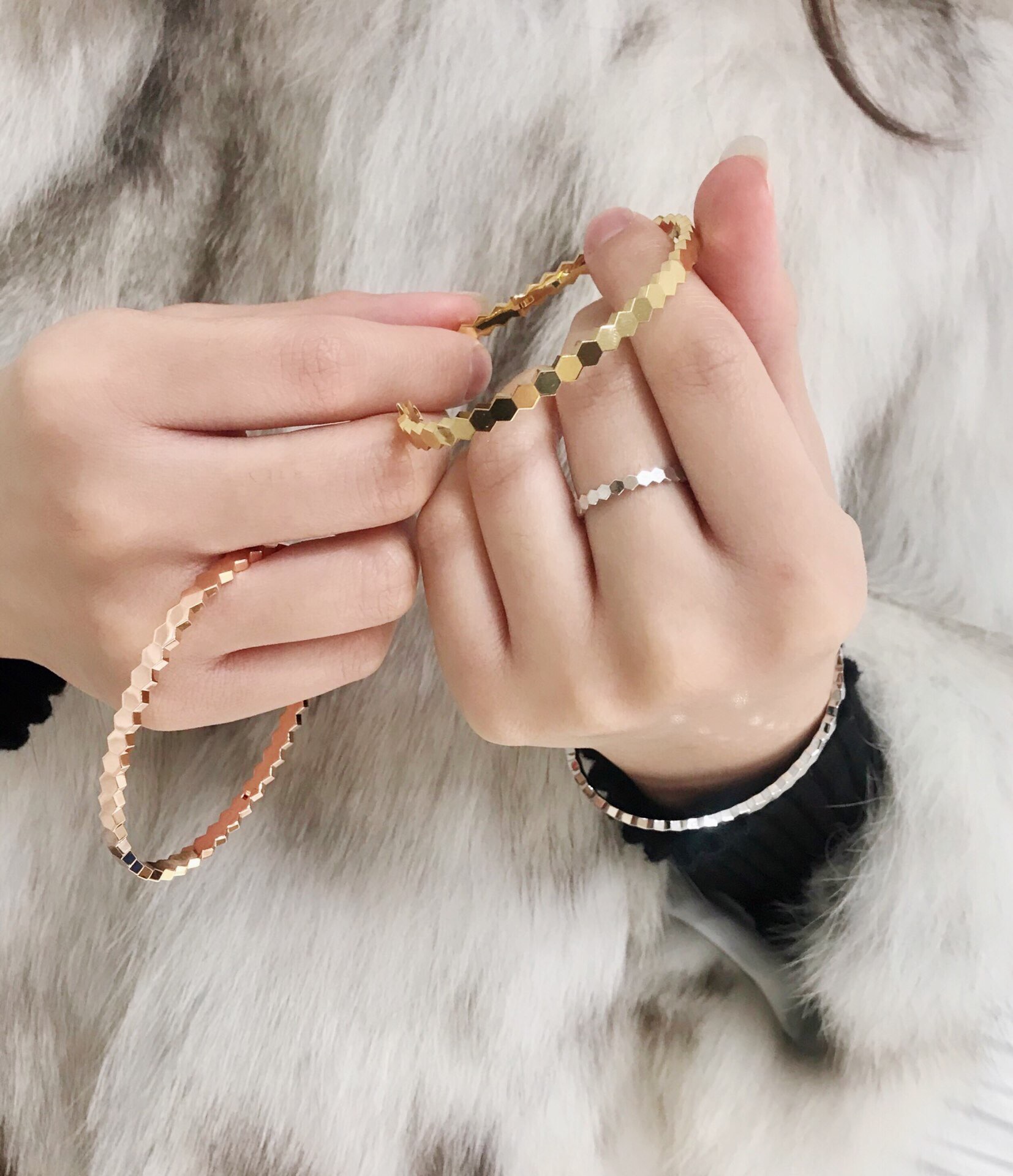 Luxury Bee My Love Love Nest: Modern Hexagonal Hive Inspired by Nature - 图片 7