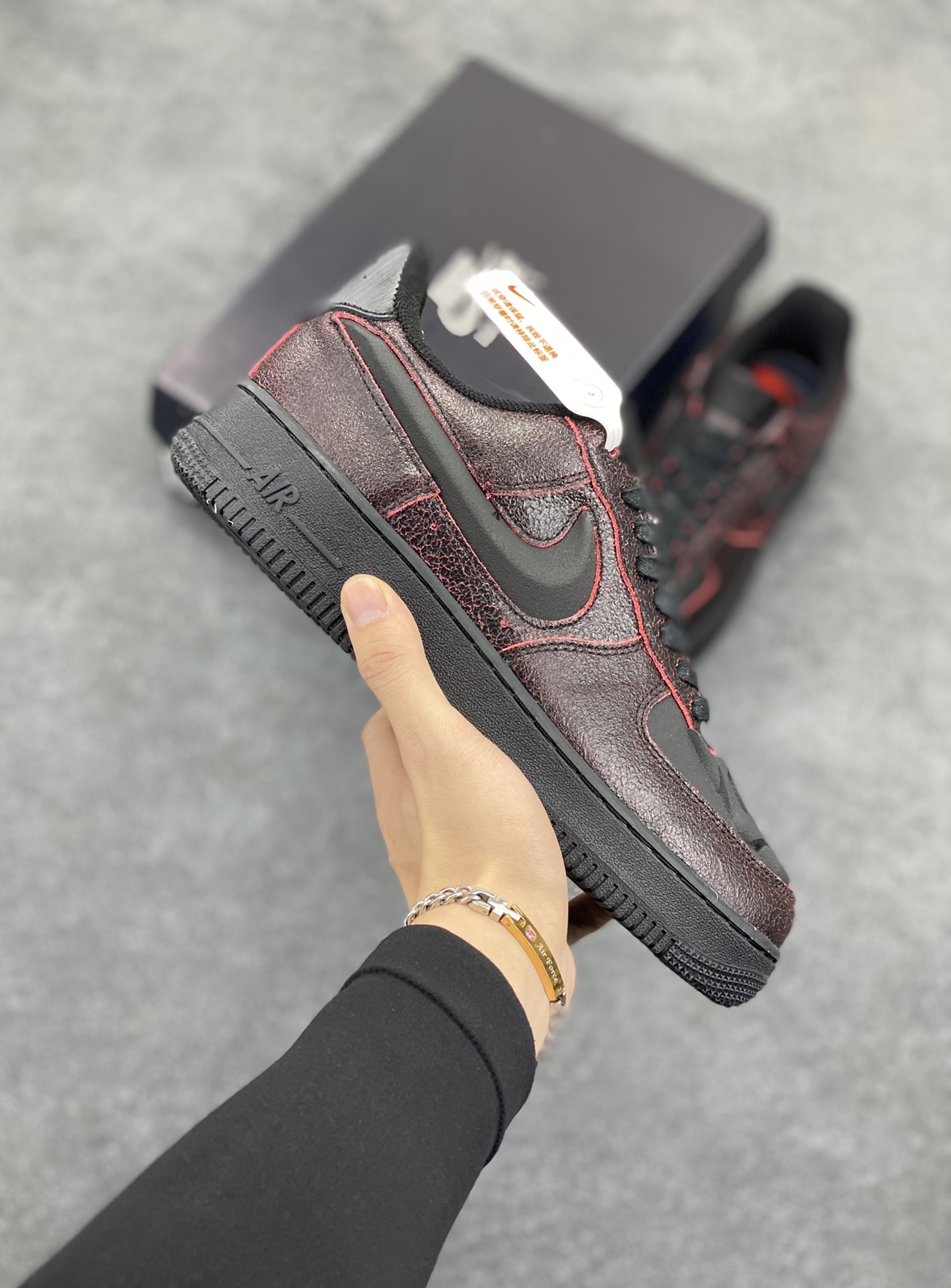 Nike Air Force 1 Low 万圣节 原楦头原纸板 打造纯正空军版型 专注外贸渠道 全掌内置蜂窝气垫 原盒配件 原厂中底钢印、拉帮完美 货号:HV2016-001 尺码:36 36.5 37.5 38 38.5 39 40 40.5 41 42 42.5 43 44 44.5 45-选品中心