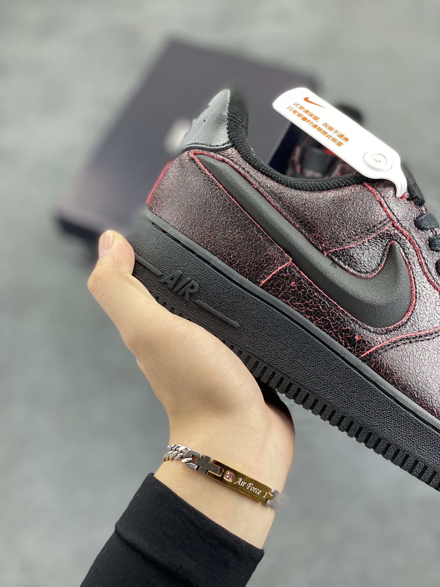 图片[6]-Nike Air Force 1 Low 万圣节 原楦头原纸板 打造纯正空军版型 专注外贸渠道 全掌内置蜂窝气垫 原盒配件 原厂中底钢印、拉帮完美 货号：HV2016-001 尺码：36 36.5 37.5 38 38.5 39 40 40.5 41 42 42.5 43 44 44.5 45-选品中心