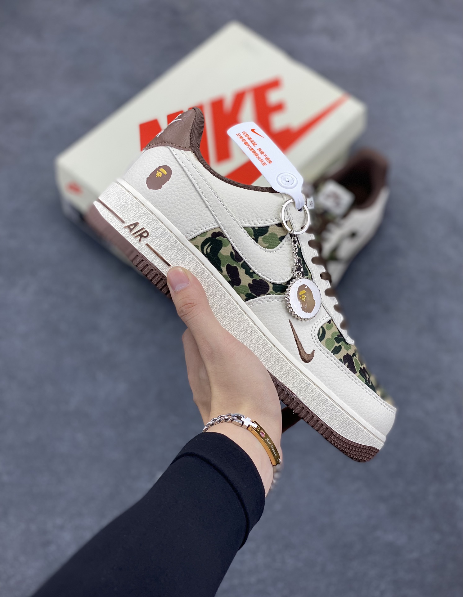 NIke Air Force 1 \’07 Low “Bape联名–米棕迷彩”空军一号 低帮 运动鞋 休闲鞋 折边针车 工艺难度大 原楦头原纸板 原装鞋盒 定制五金配件 内置全掌气垫 原厂鞋底 货号:KK1988-019 尺码:36 36.5 37.5 38 38.5 39 40 40.5 41 42 42.5 43 44 44.5 45-选品中心