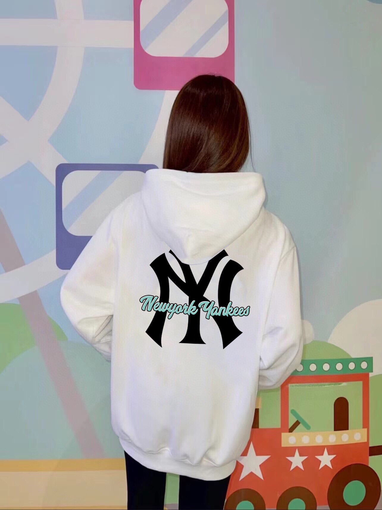 High-Quality Yankees Winter Hat with Long-Fung Cotton Fabric, Perfect Details and Heavy-Duty Quality - 图片 3