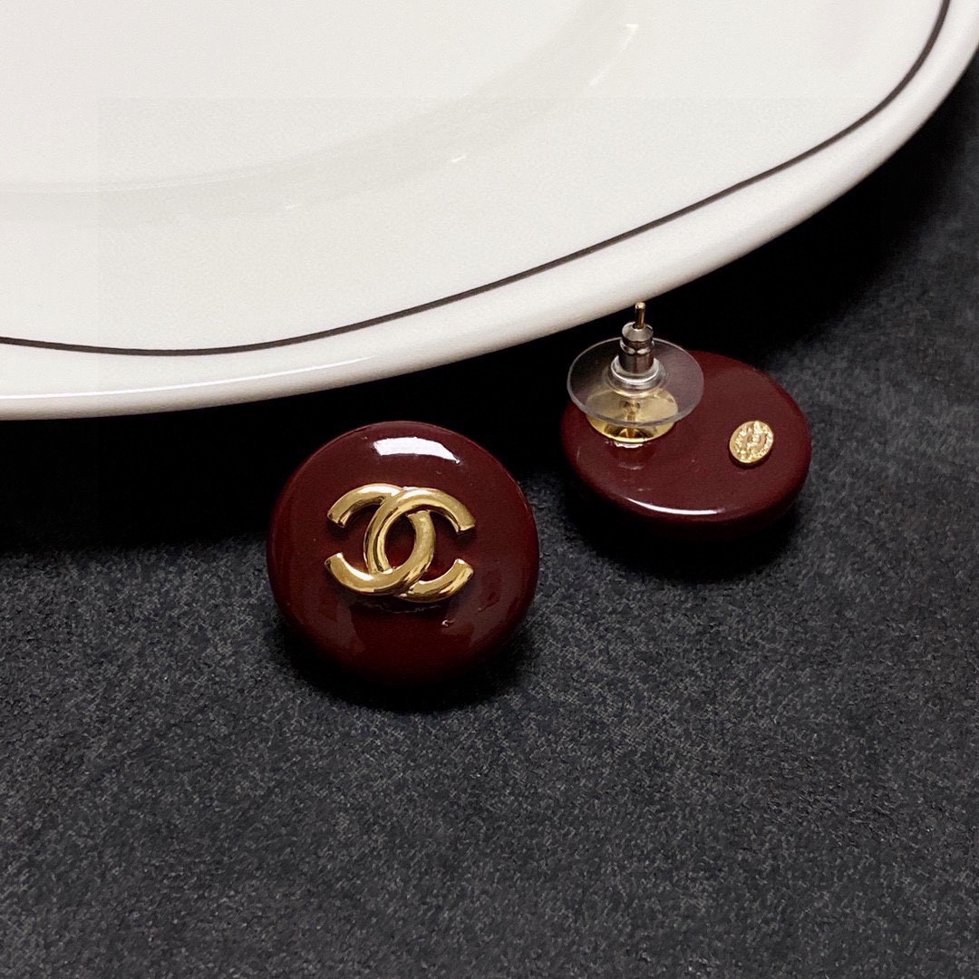 Chanel luxury item 7
