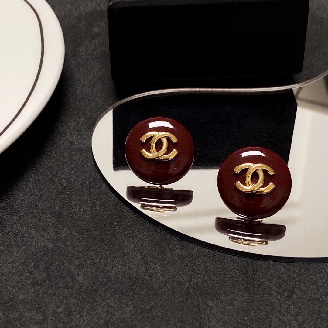 Chanel luxury item 8