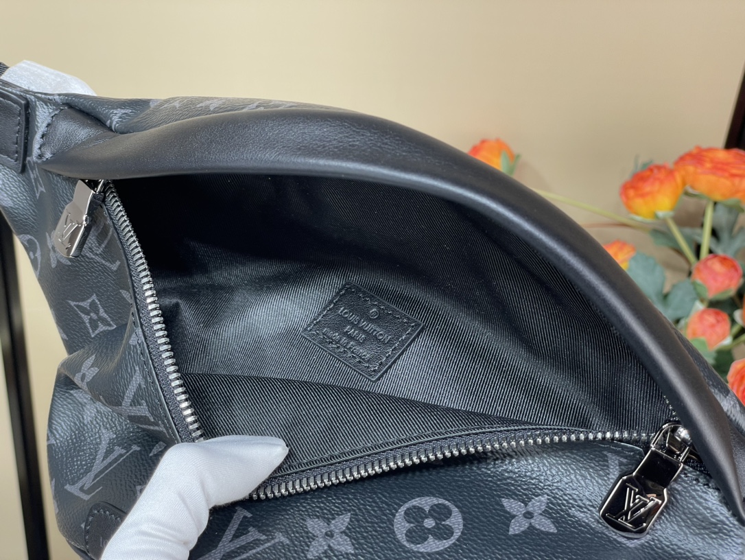 Louis Vuitton LV Discovery Vendita all'ingrosso Borse da Cintura Dalla Cina 2025 Nero Monogram Eclipse Tela Fashion Casual M46035 9 i1732383569 2260 7