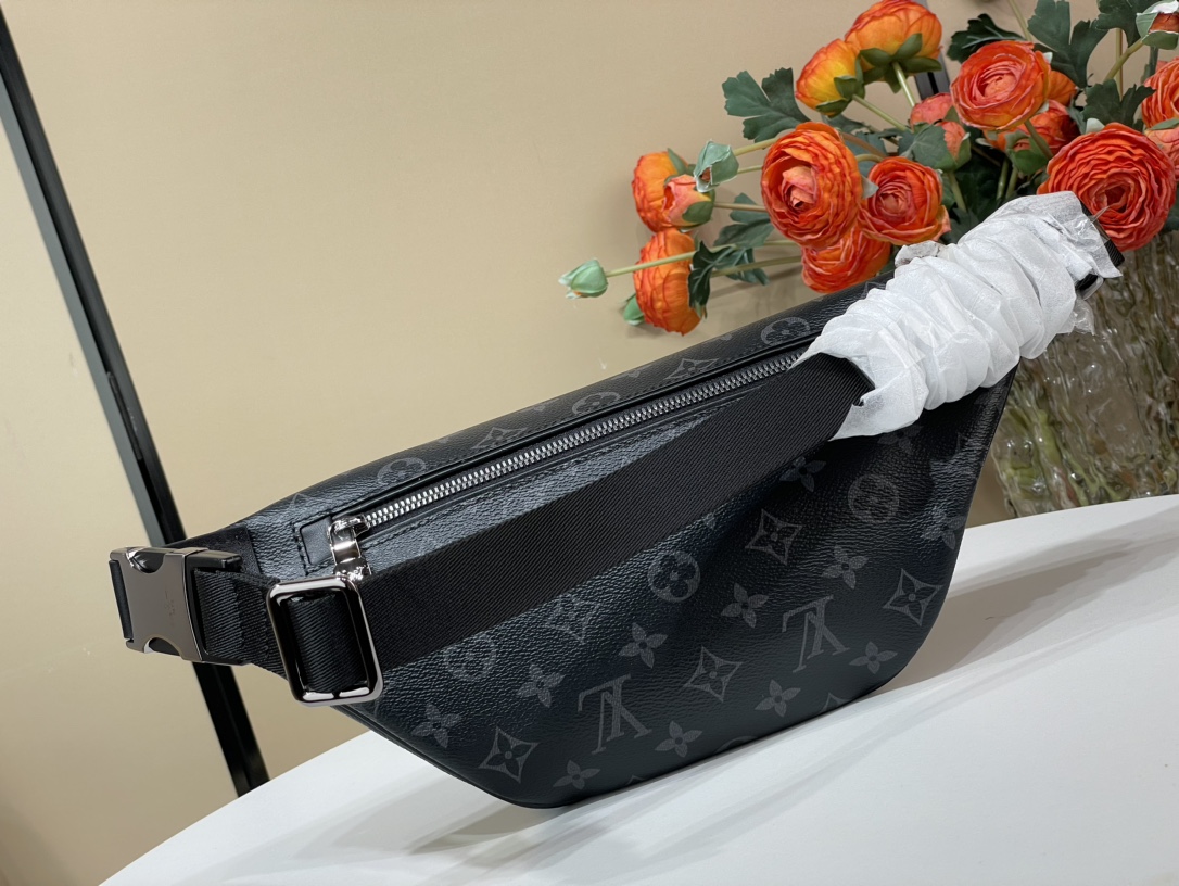 Louis Vuitton LV Discovery Vendita all'ingrosso Borse da Cintura Dalla Cina 2025 Nero Monogram Eclipse Tela Fashion Casual M46035 3 i1732383569 6708 1
