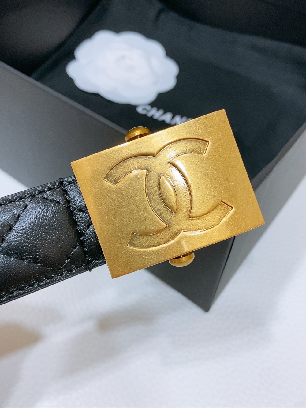 chanelCC标志搭扣复古鎏金金色金属小牛皮腰带3.0mm精品奢华典雅