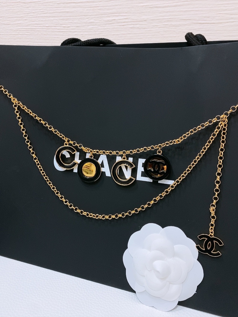 Chanel 代购级 香奈儿 chanel 树脂黑 金色金属腰链 黄铜材质 优雅 均码