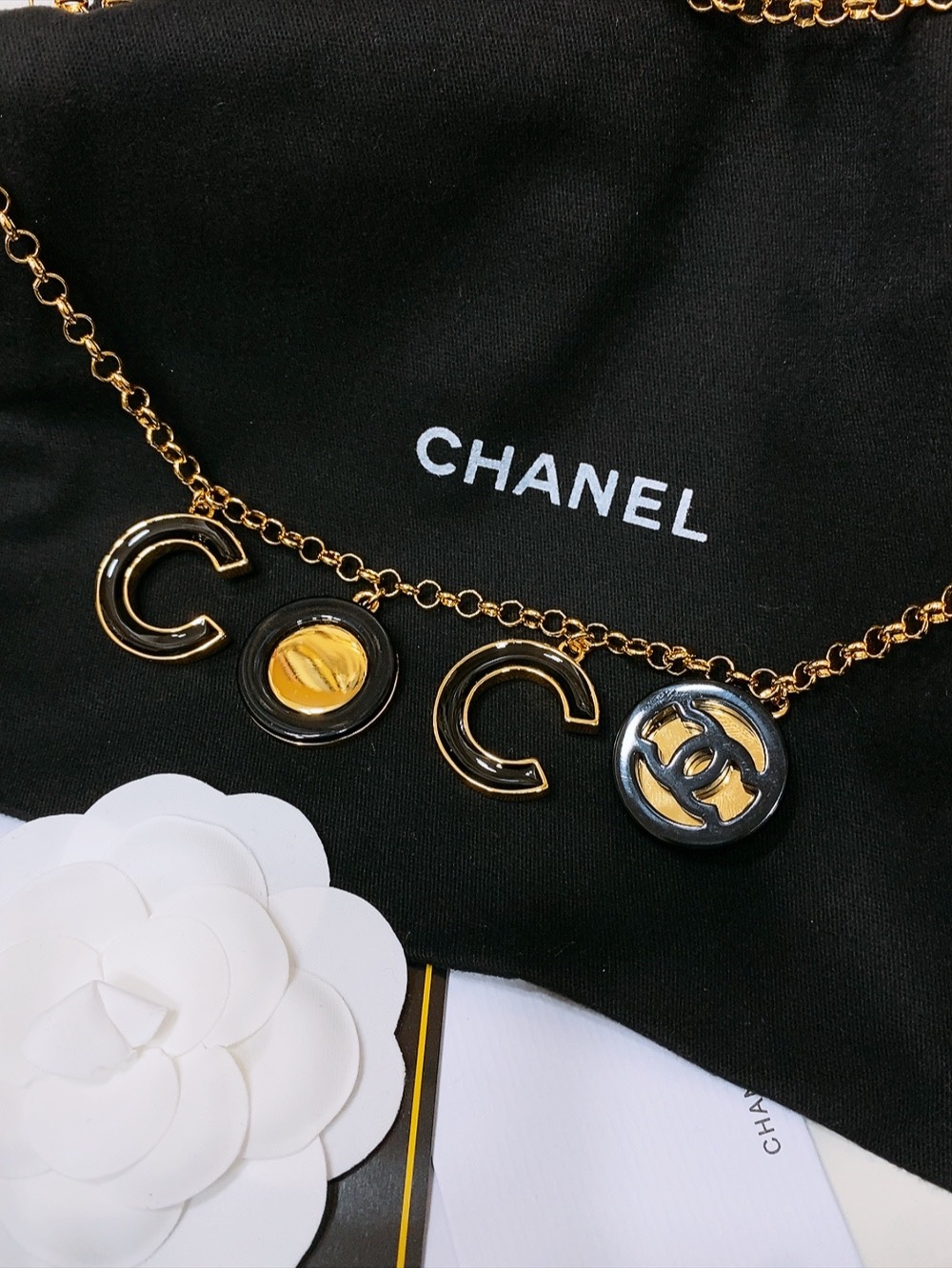 Chanel 代购级 香奈儿 chanel 树脂黑 金色金属腰链 黄铜材质 优雅 均码
