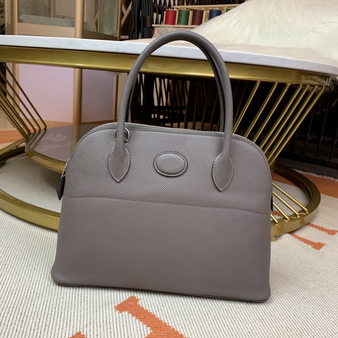 NO:741191,Reservation *Bolide series handbag imported original Esom leather, size 27cm. Handmade wax thread sewing [pewter gray] silver buckle, Hermes, Hermes,19860909预定 *Bolide系列手提包进口原版Esom皮,尺寸27cm.手工蜡线缝制【锡器灰】银扣,爱马仕,hermes,Hermes,,Bag