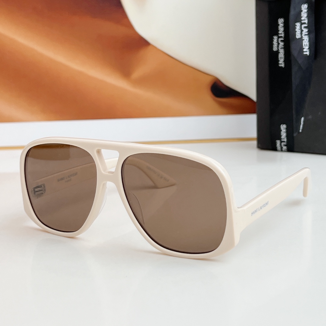 SAINTLAUREN*MODELSL652SIZE59口14-135