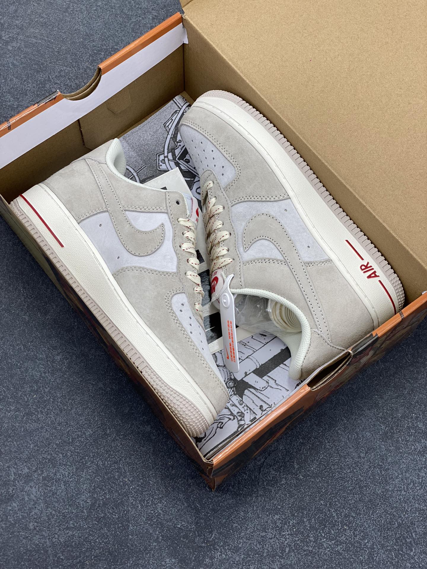 图片[9]-AKIRA×Nike Air Force 1 Low ’07 浅粉配色 头成麂皮 满天星配色 空军一号低帮休闲板鞋 原厂麂皮 原楦原纸板 纯正版型 正品NFC感应芯片 高清洁度 内置全掌气垫 货号：DE3966-623 尺码：36 36.5 37.5 38 38.5 39 40 40.5 41 42 42.5 43 44 44.5 45-选品中心