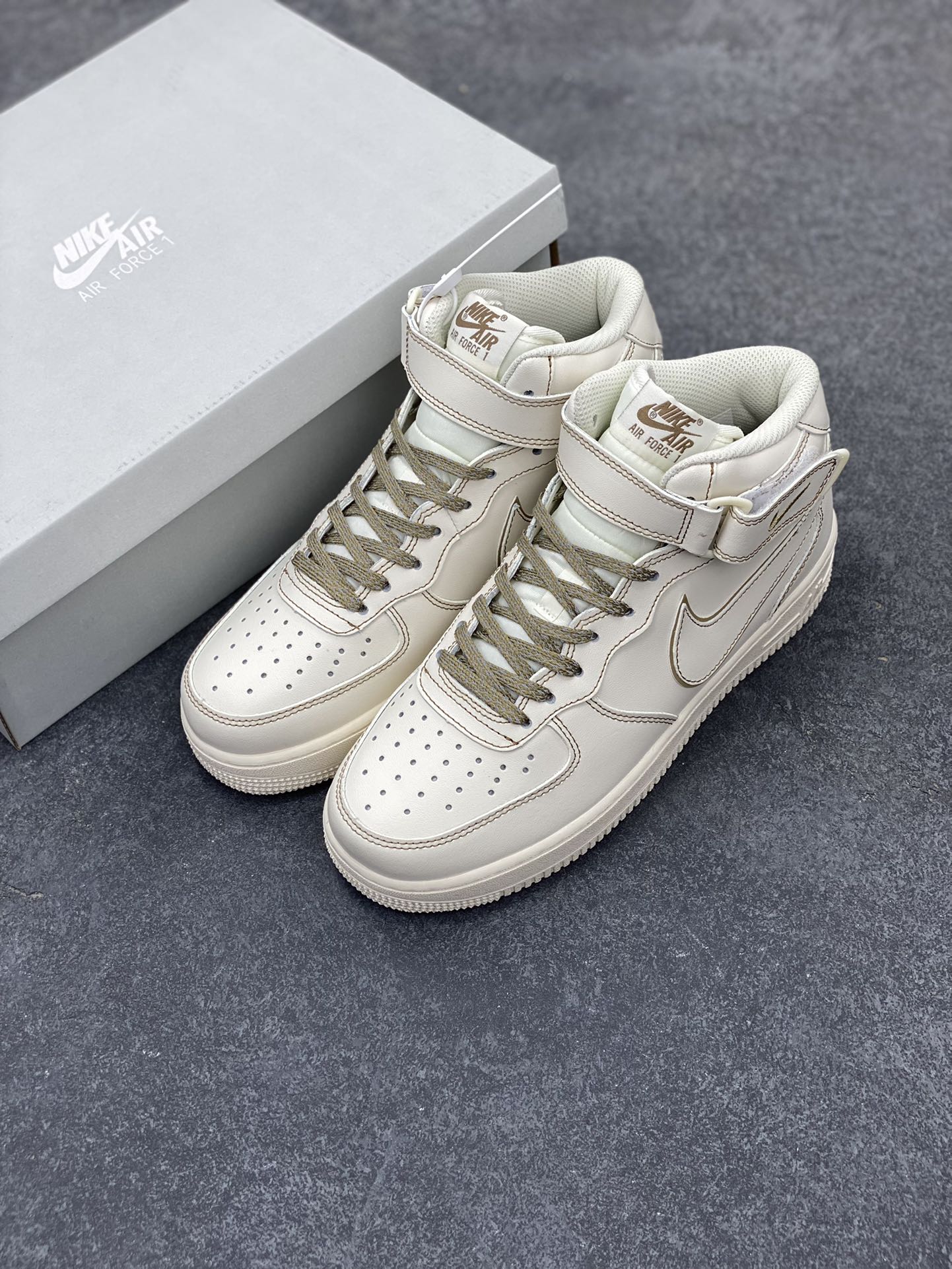 图片[8]-Nike Air Force 1 MID \’07 “兔八哥”卡其色满天星 中帮空军一号休闲板鞋 定制皮料 3M反光 原楦原纸板 纯正版型 清洁度完美 内置全掌气垫 货号：BY6899-692 尺码：36 36.5 37.5 38 38.5 39 40 40.5 41 42 42.5 43 44 44.5 45-选品中心
