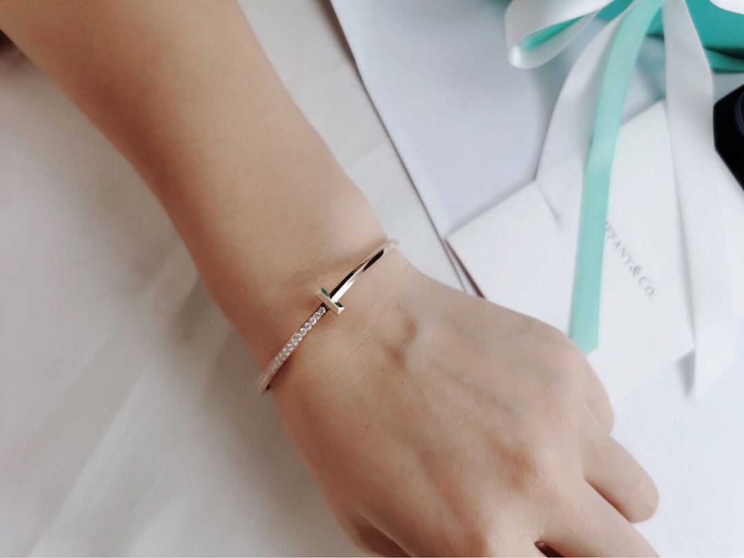 [Tiffany & Co. Jewelry]203117 [Our Product] T1 Narrow Edition Diamond Bracelet