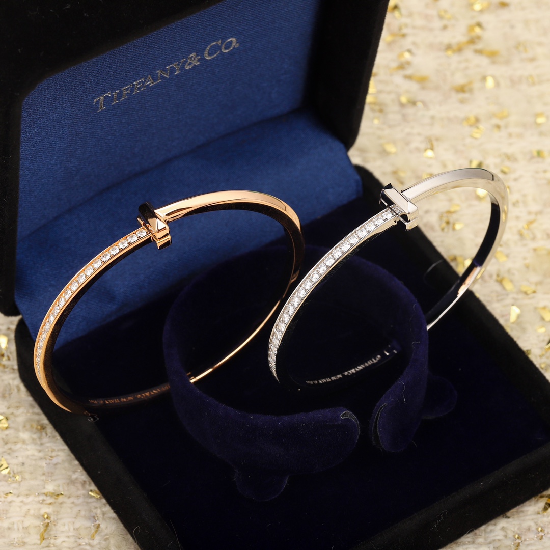 [Tiffany & Co. Jewelry]