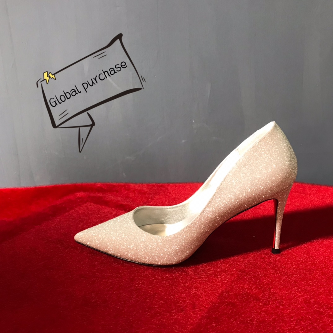 NO:100386,High-end custom classic series!  H8.5Cm, size 34-42. Customized color does not return or replace. Genuine leather sole. 9039-001 Silver Greet, silver sheepskin No:9039-001 Color:silver/silver Material:great Lining:goat leather Heel height:8.5Cm Sole:leather sole Size:EUR 34-42 (US 4-11):,,louis vuitton,sheepskin,Leather soles19860909高端订制 精典款系列！ H8.5Cm,尺码34-42码. .订制颜色不退不换.真皮大底.9039-001银格力特,银色羊皮里 No:9039-001 Color:silver/silver Material:great Lining:goat leather Heel heigh:8.5Cm Sole:leather sole Size:EUR 34－42（US 4一11) :,,louis vuitton,sheepskin,Leather soles,Women's Shoes