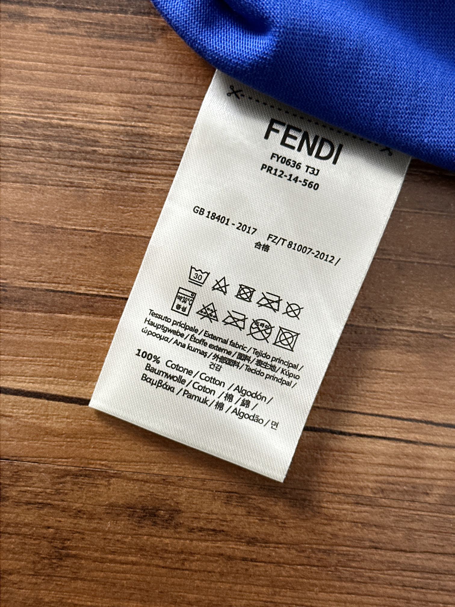 Fend*🆕 2025ss春夏新款棉质圆领短袖T恤 胸小怪兽眼睛标识 顶级丝光棉面料定制 标准版型 
