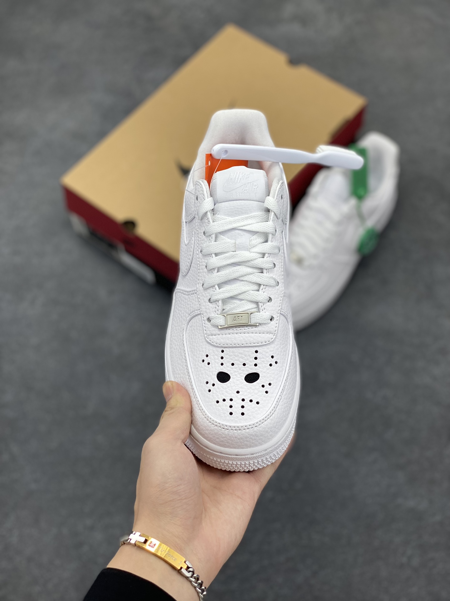 图片[2]-HY版本💯 Nike Air Force 1 Low 万圣节荔枝纹 空军一号低帮运动休闲板鞋 原楦头原纸板 打造纯正空军版型#专注外贸渠道 全掌内置蜂窝气垫 #原盒配件 原厂中底钢印、拉帮完美 货号：DIB4025-100 尺码：36 36.5 37.5 38 38.5 39 40 40.5 41 42 42.5 43 44 44.5 45 46-选品中心