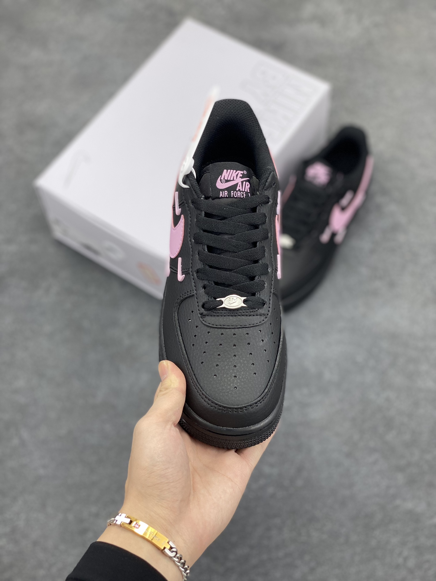 图片[2]-NK Air Force 1‘07 Low 定制款抽屉盒 空军一号低帮休闲板鞋 定制皮料 原楦原纸板 纯正版型 高清洁度 内置全掌气垫 货号：CW2288-111 尺码：36 36.5 37.5 38 38.5 39 40 40.5 41 42 42.5 43 44 44.5 45-选品中心