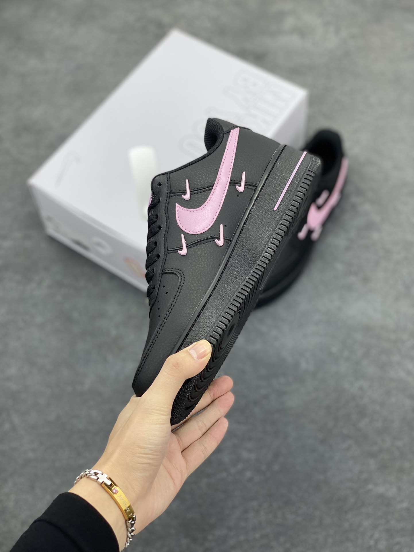 图片[3]-NK Air Force 1‘07 Low 定制款抽屉盒 空军一号低帮休闲板鞋 定制皮料 原楦原纸板 纯正版型 高清洁度 内置全掌气垫 货号：CW2288-111 尺码：36 36.5 37.5 38 38.5 39 40 40.5 41 42 42.5 43 44 44.5 45-选品中心