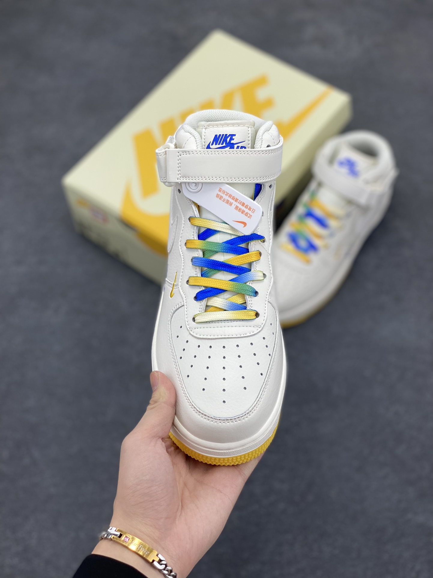 图片[2]-Nike Air Force 1 Mid \’07 “米兰黄”金州勇士城市限定中帮空军一号休闲板鞋 定制头成皮料 3M反光 原楦原纸板 水晶双色大底 纯正版型 内置全掌气垫 货号：GT5663-306 尺码：36 36.5 37.5 38 38.5 39 40 40.5 41 42 42.5 43 44 44.5 45-选品中心