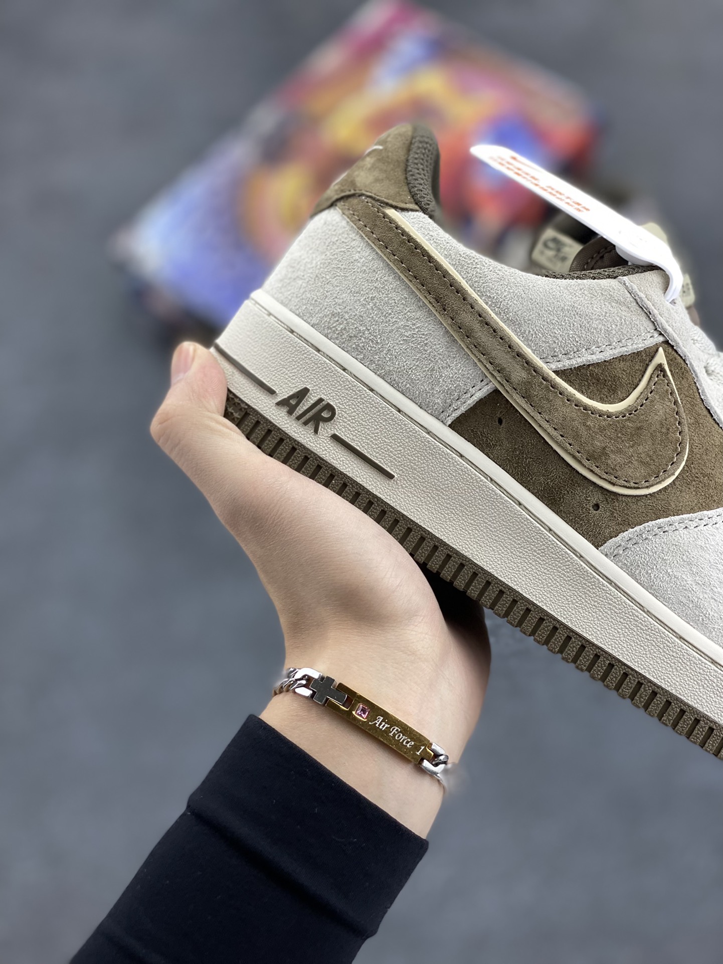 图片[6]-Nike Air Force 1 Low ’07 米棕 全猪巴空军一号低帮休闲板鞋 原厂麂皮 原楦原纸板 纯正版型 正品NFC感应芯片 高清洁度 内置全掌气垫 货号：XT7138-107 尺码：36 36.5 37.5 38 38.5 39 40 40.5 41 42 42.5 43 44 44.5 45-选品中心