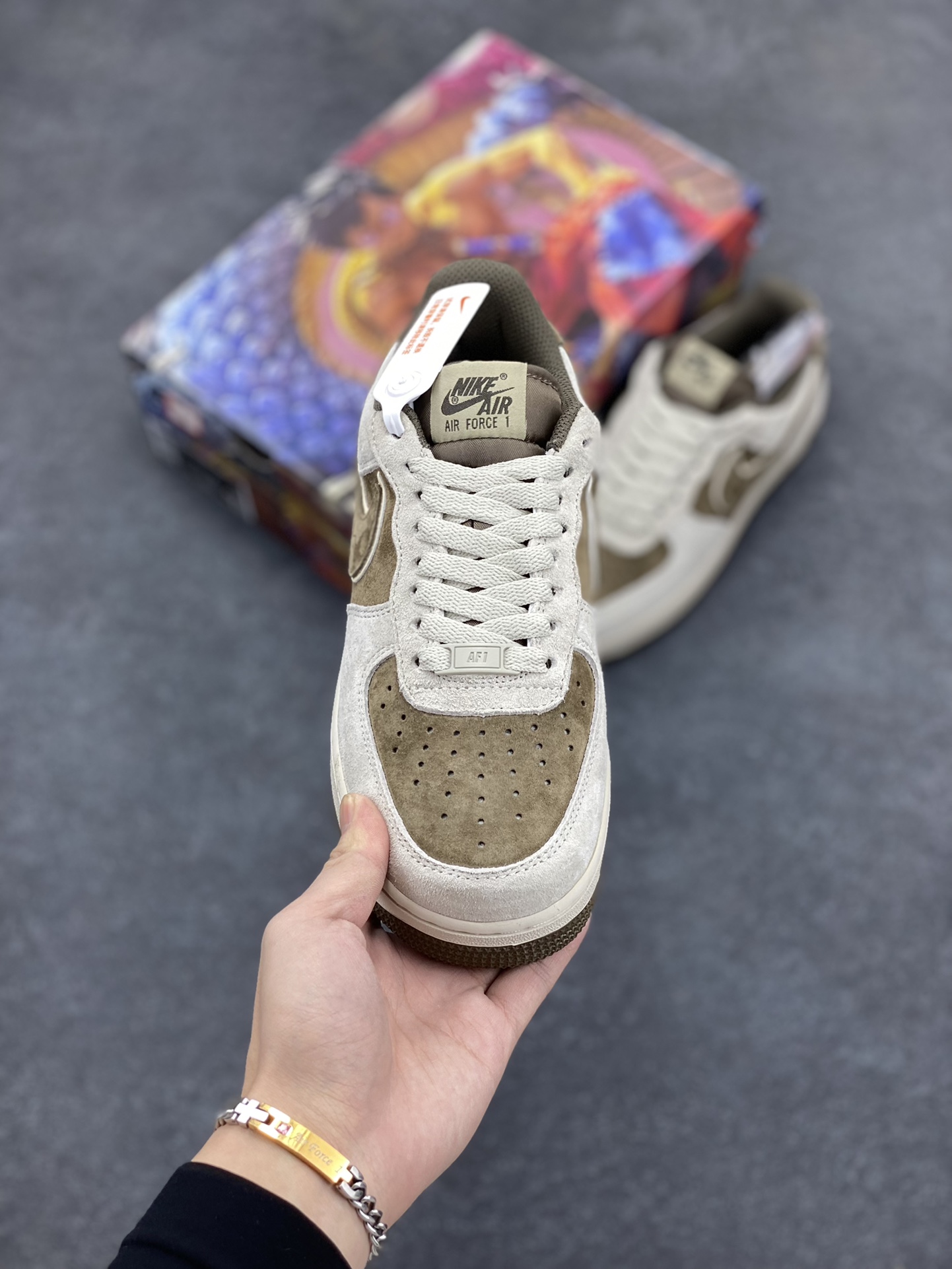 图片[2]-Nike Air Force 1 Low ’07 米棕 全猪巴空军一号低帮休闲板鞋 原厂麂皮 原楦原纸板 纯正版型 正品NFC感应芯片 高清洁度 内置全掌气垫 货号：XT7138-107 尺码：36 36.5 37.5 38 38.5 39 40 40.5 41 42 42.5 43 44 44.5 45-选品中心