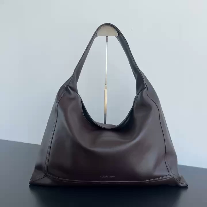 Lässig großzügig 🤎