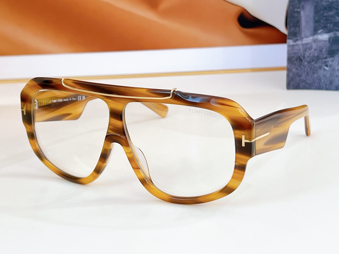 TOMFORDMODEL:FT1093SIZE71口7-120