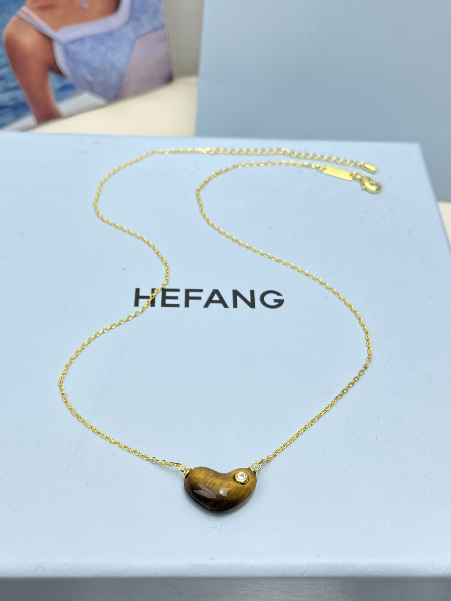 ❤️90包邮/原单代购级别
HEFANG何方珠宝可可棕甜心豆项链。