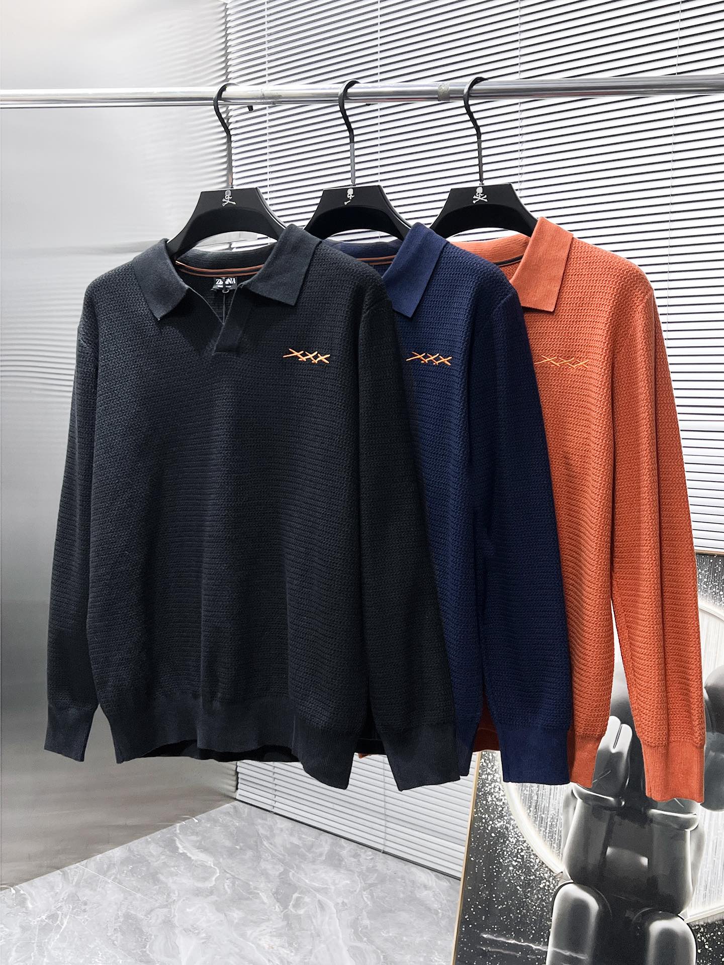 Zegna Wool-Blend Long Sleeve Polo Sweater - Soft, Breathable, High-End 9 i1732861931 236 8