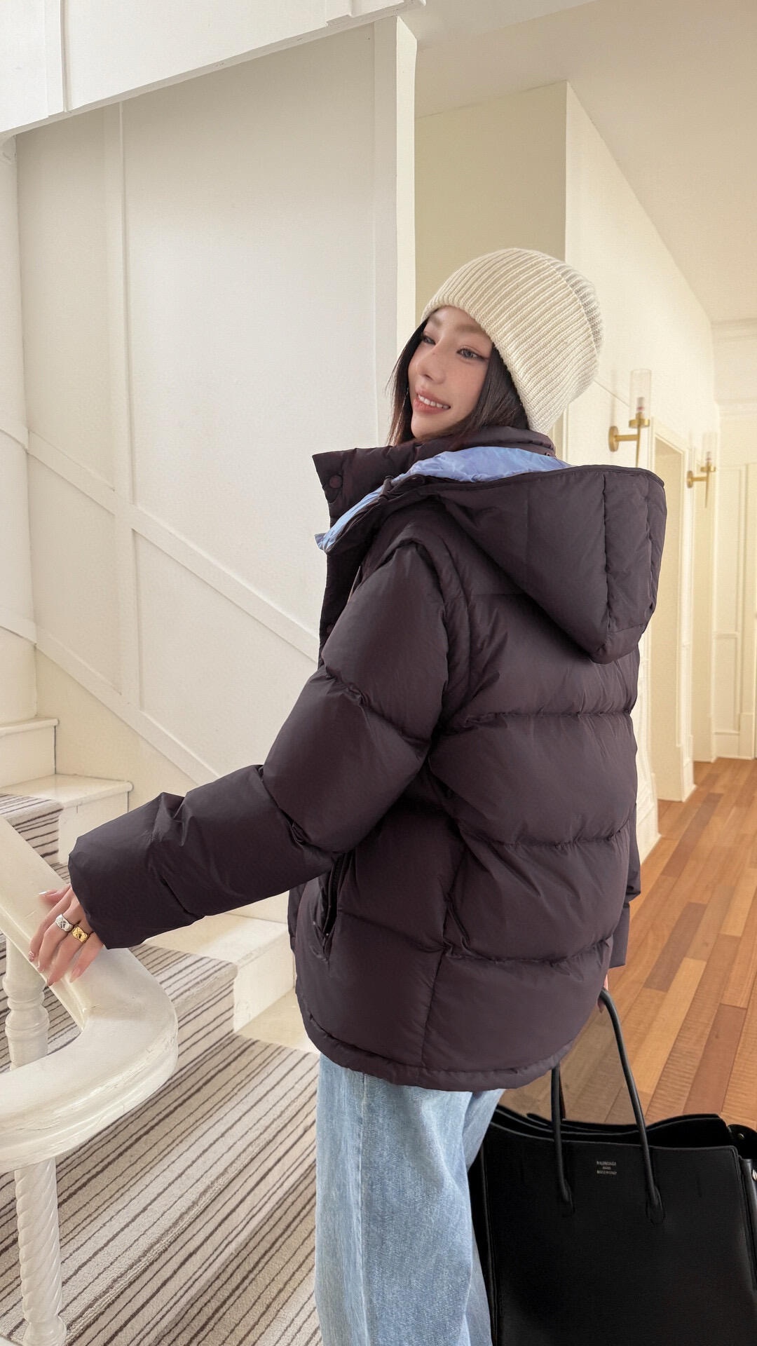 MONCLER/蒙口 24FW CYCLONE大标可拆袖连帽羽绒服 上身效果#