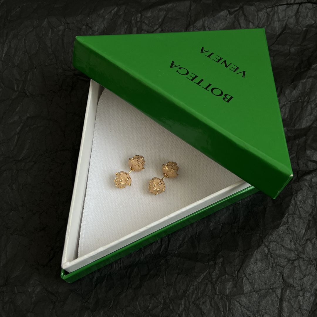 “Stunning French Elegance: A Big Hit in Family Design” - 图片 2