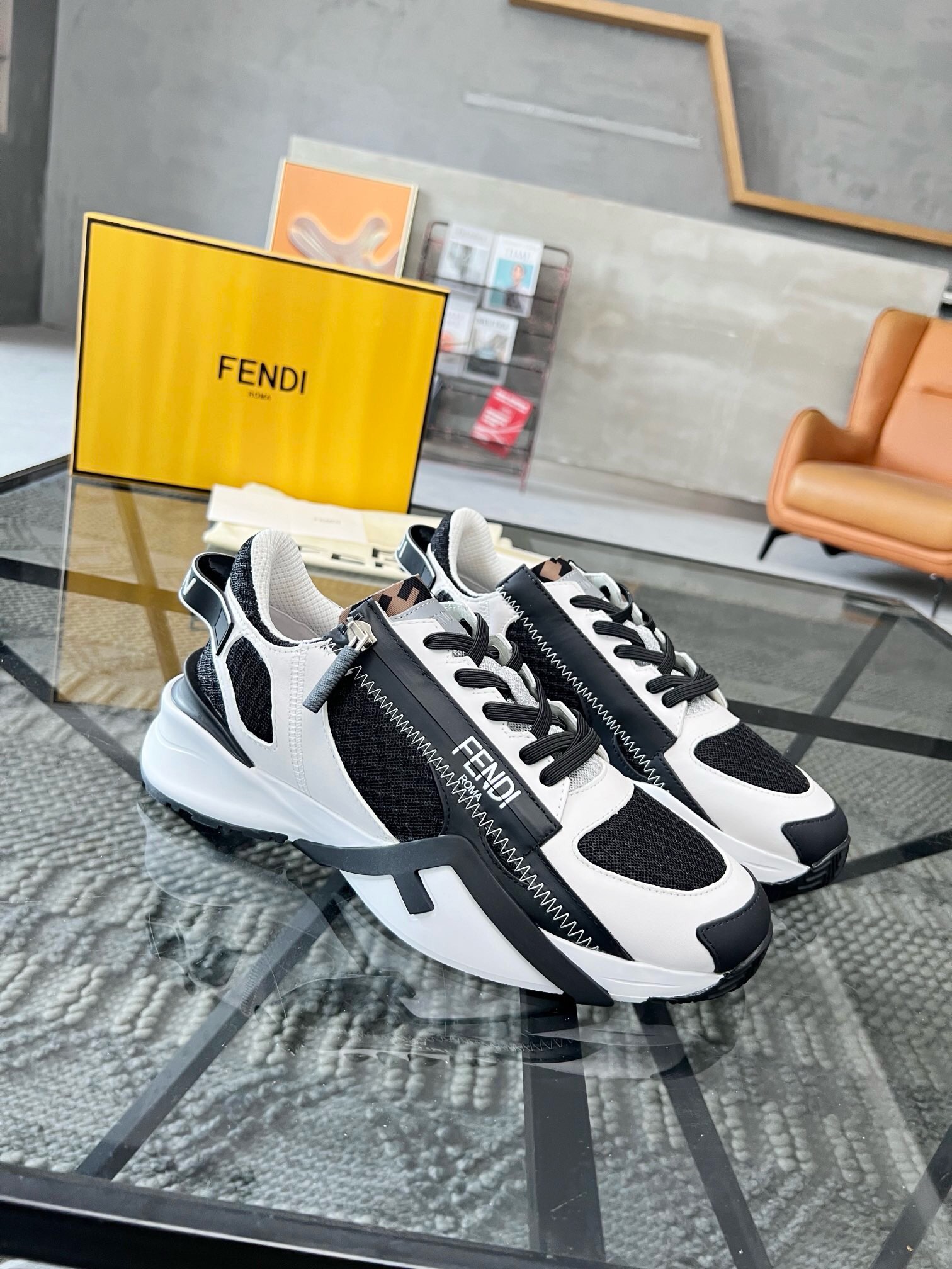 NO:221028,Brand FENDI color original color matching Size 38-44 Customized 45.46 Price Material Fendi new style Boutique casual shoes Original high-quality upper cowhide with mesh fabric making mesh fabric Neli mesh fabric insole style fashionable dynamic original Fendi comfortable sole Simple and elegant sports and casual, Fendi casual shoes, fendi, fendi, cowhide19860909品牌FENDI 颜色原版配色 码数38-44定做45.46 价格 材质芬迪新款 精品 休闲鞋 原版高品质鞋面牛皮搭配网布制作 网布内里网布鞋垫版型时尚 动感十足原版芬迪舒适大底 简洁大方运动休闲,芬迪休闲鞋,fendi,fendi,cowhide,Men's shoes