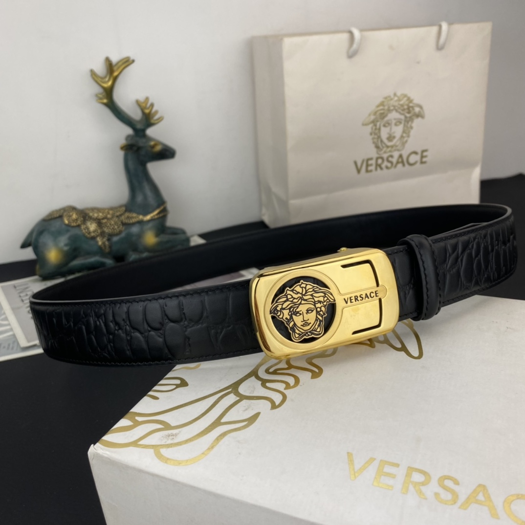 范思哲💕 特种自动带皮腰带系列 ，原厂五金精品不锈钢扣，手感柔软舒适 宽3.5CM。