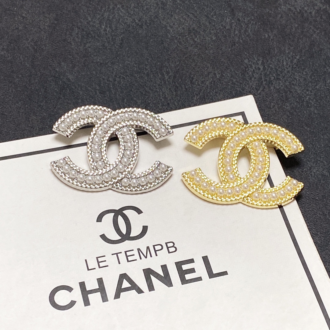 CHANEL Pearl Brooch - Comprehensive