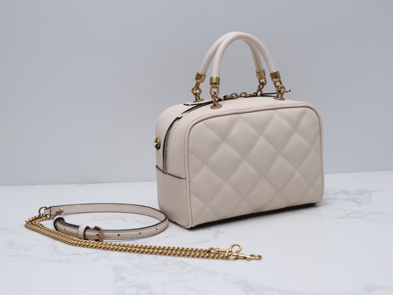 Tory Burch ～ TB新款手提斜挎包 山羊皮