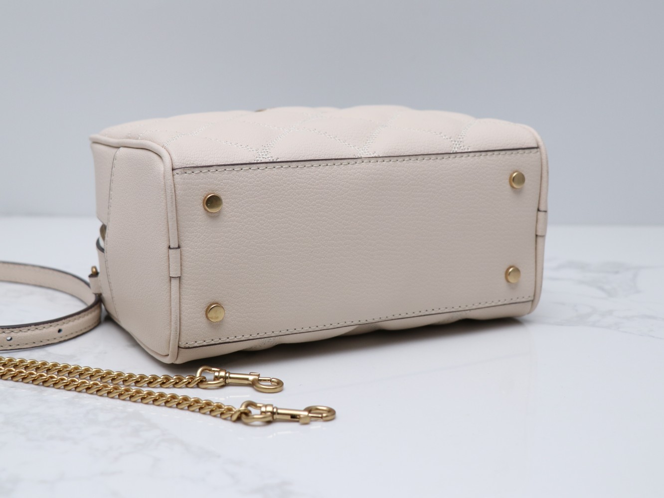 Tory Burch ～ TB新款手提斜挎包 山羊皮