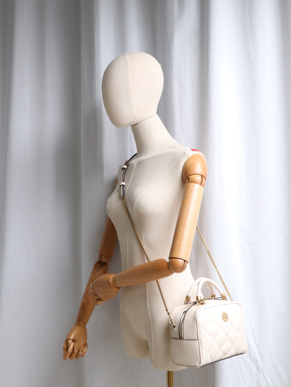 Tory Burch ～ TB新款手提斜挎包 山羊皮