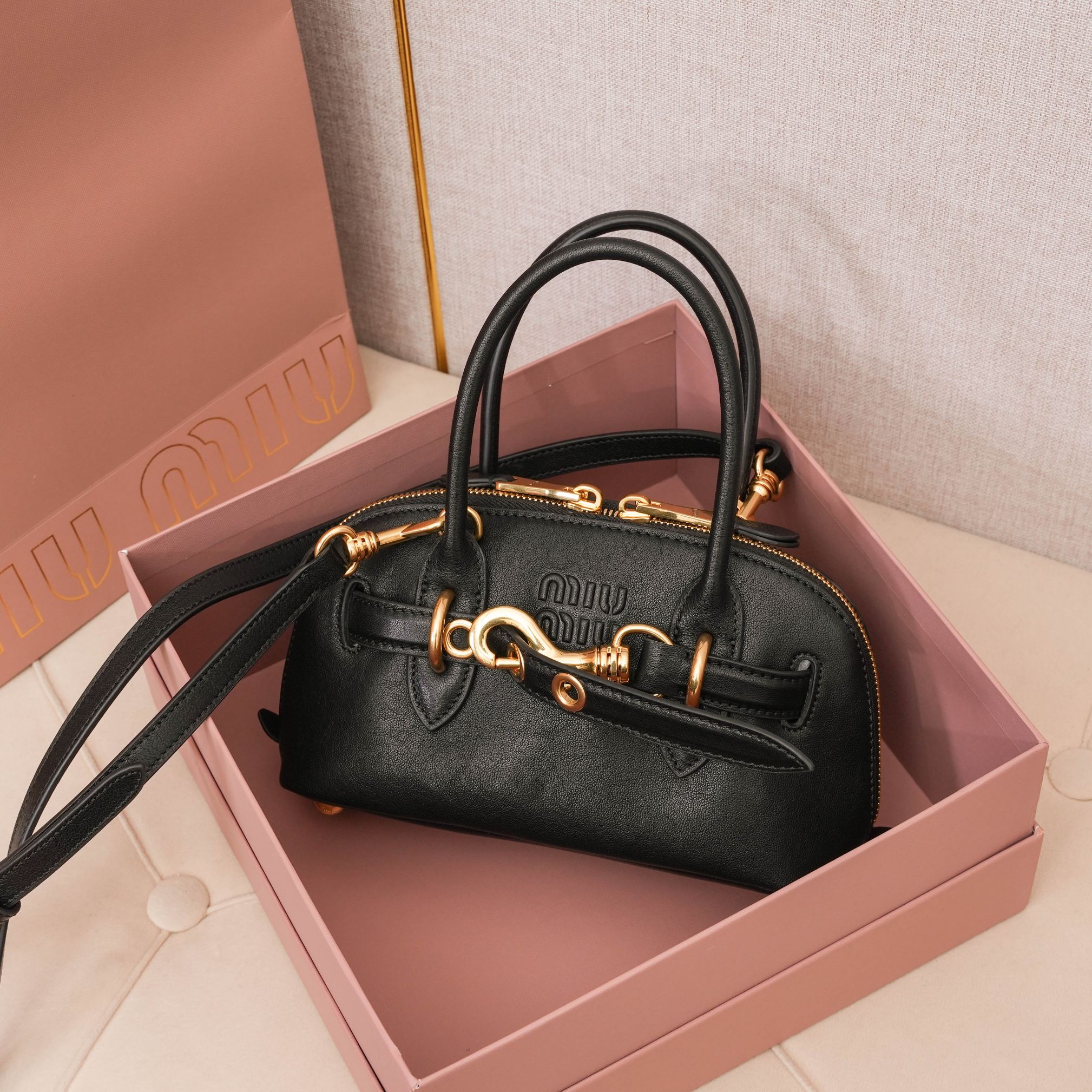 NO:205113,5B, mini number (black) More details, MIUMIU, miumiu198609095B,mini号（黑色） 更多细节图,MIUMIU,miumiu,Bag