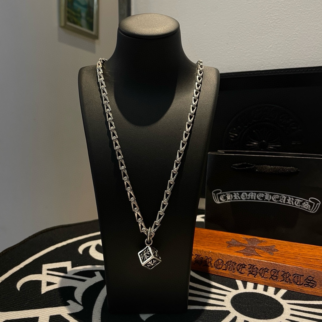 크롬하츠 목걸이 62879 Chrome Hearts Necklace