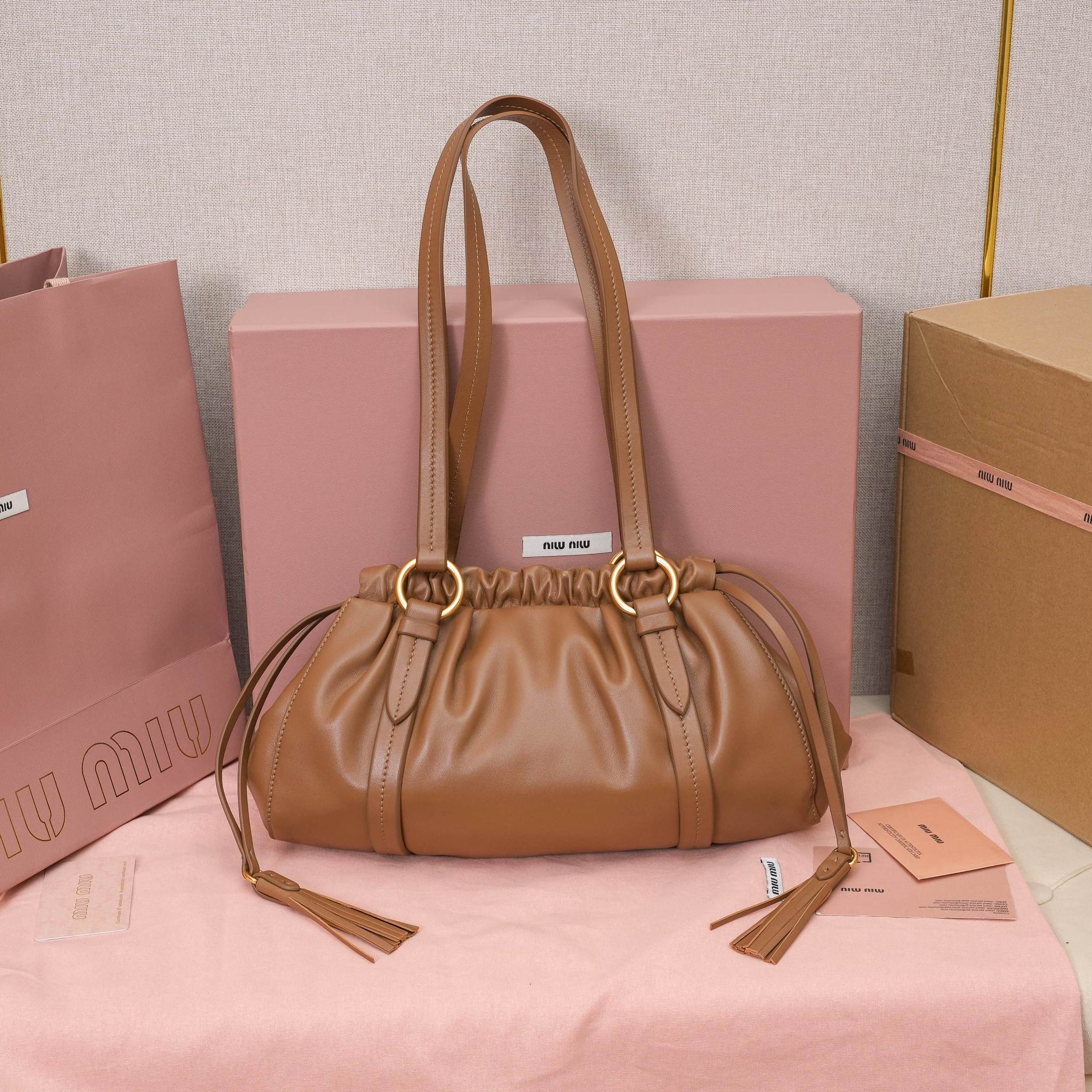 [Miu Miu Women
