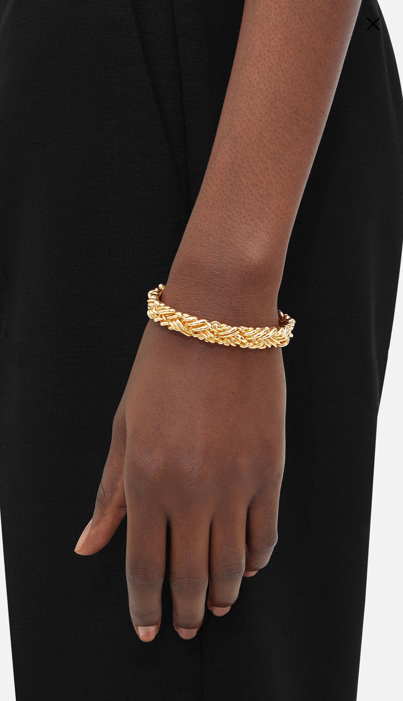 “New Bottega Veneta Metal Bracelets: Amazing Design for Fashionable Confidence” - 图片 2
