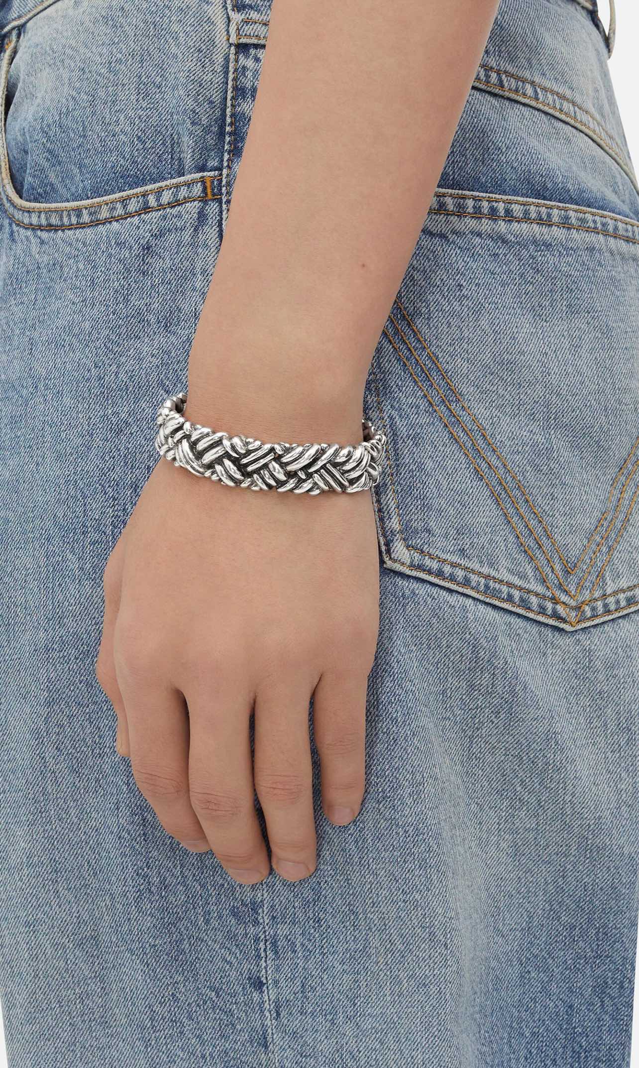 Luxurious Bottega Veneta BV Bracelets: Exquisite Design, High-Quality Metal, French Elegance. - 图片 2