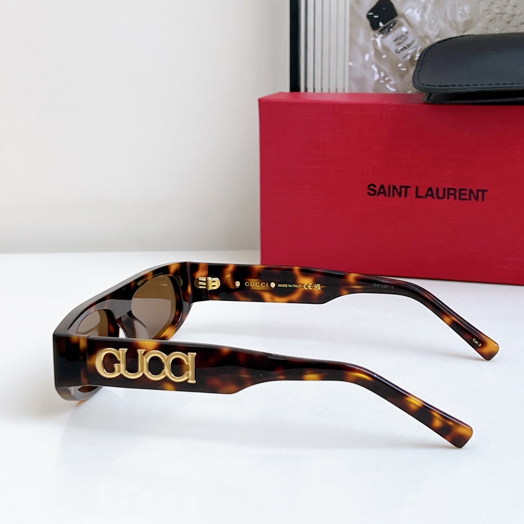  GUCCI  高版本一体平面镜片
MOD：GG1771 跟足原版
SIZE：51口16-140
🔝🔝