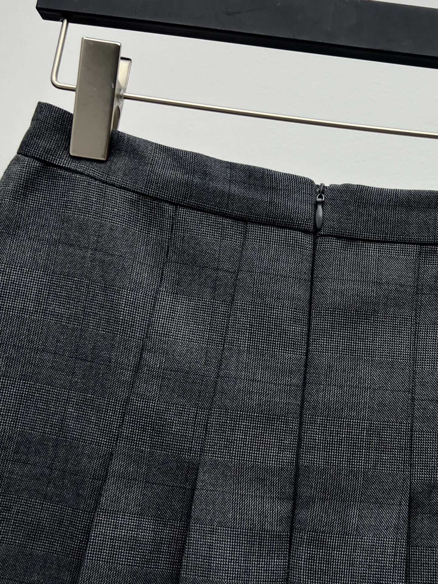 Vintage Wool Jacket with English Texture and Classic Details - 图片 7