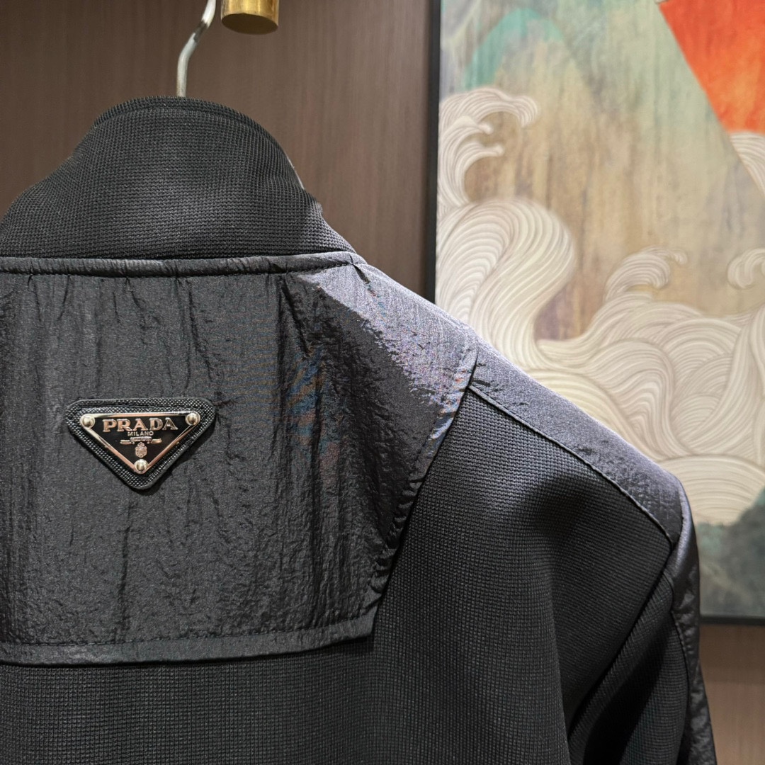 Prada Men's Sweatsuit Set. Cardigan Sweatshirt & Matching Track Pants. 9 i1733495367 8082 7